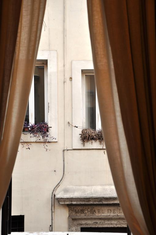 Campo Dei Fiori Modern Apartment With Terrace Rome Exterior photo